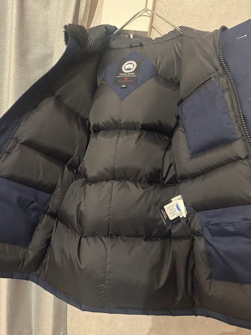 [Pedido especial] Chaqueta de plumas Creston de CANADA GOOSE