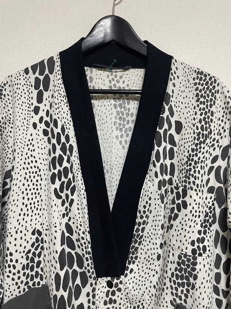 Vintage Animal Pattern Men's Cardigan White Black