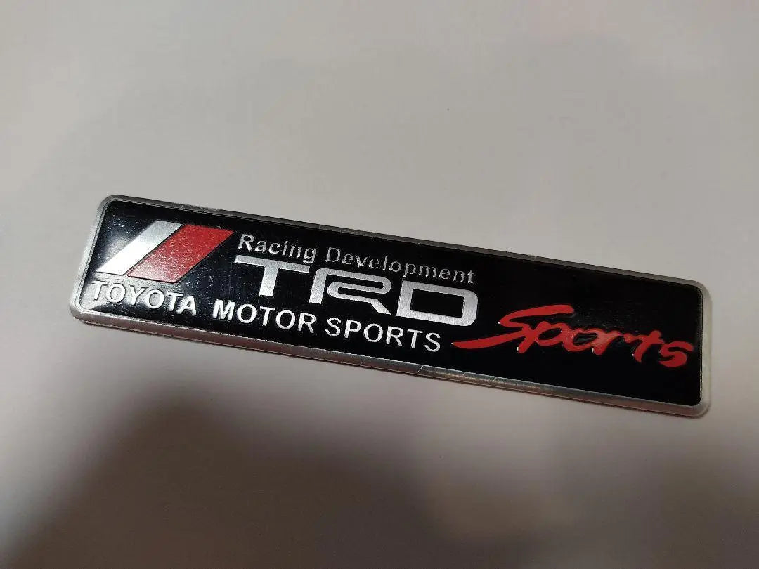 [Fácil 2 piezas] Emblema adhesivo de aluminio TRD SPORTS A | 【お得な2個セット】TRD SPORTS アルミ エンブレム ステッカー A