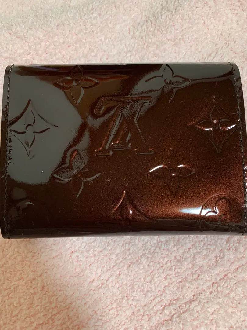 LOUIS VUITTON Vernis Business Card Holder