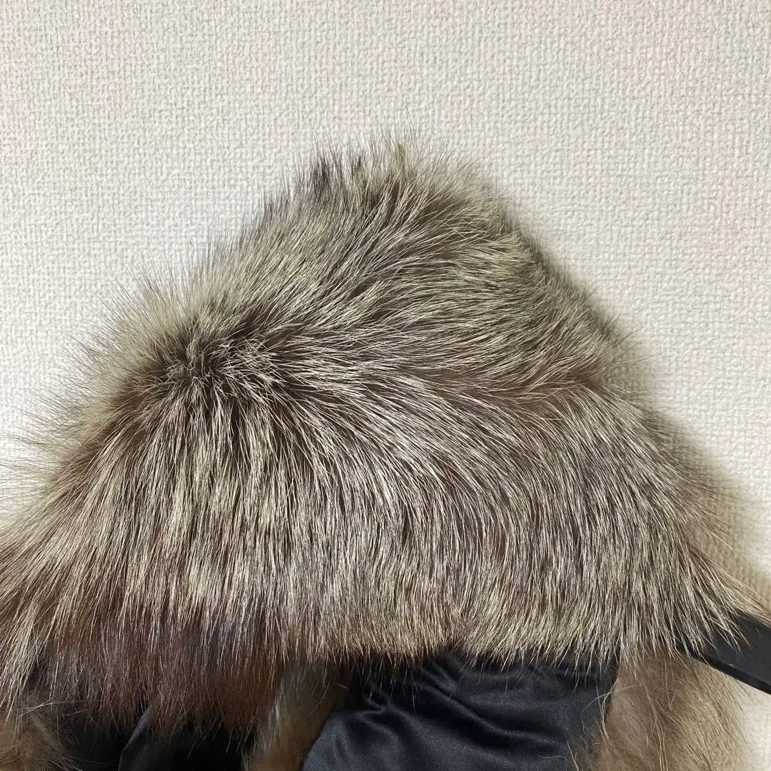 High-quality fur 106cm Saga Fox muffler shawl SAGA FOX DMW