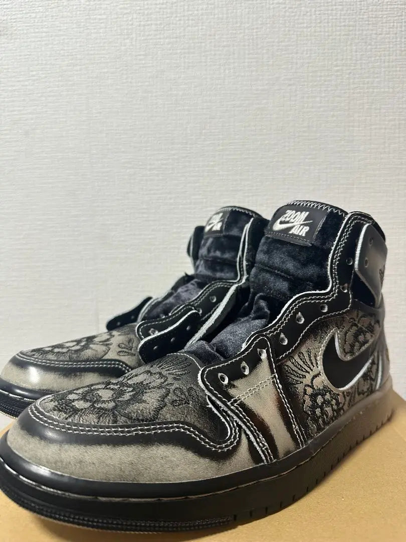 【中古】 Nike Air Jordan 1 "Day of the Dead"