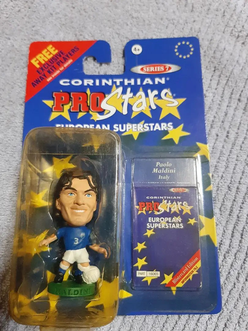 Valiosa figura de la selección italiana de Prostars de Corinthian Maldini