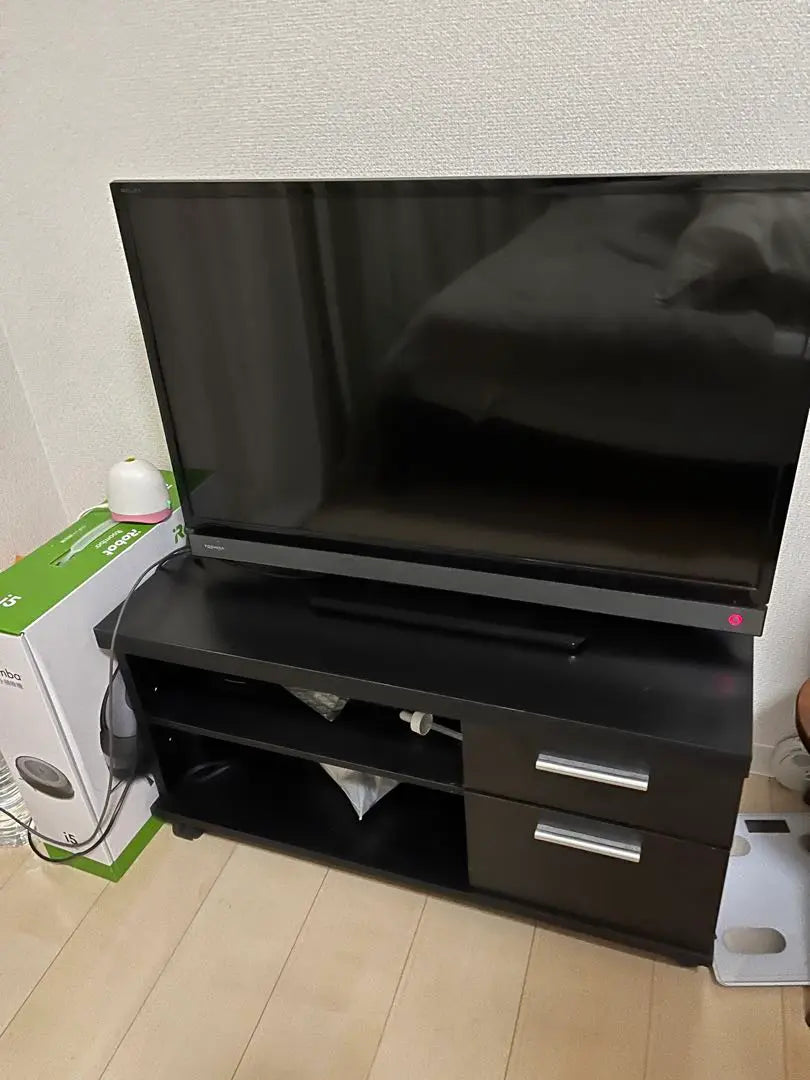 REGZA LCD TV 32 inch