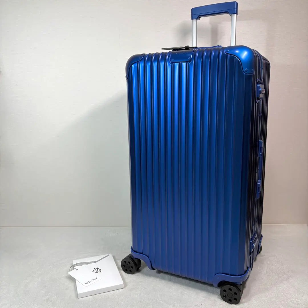 Extremely beautiful and limited color RIMOWA ORIGINAL TRUNK PLUS 105L