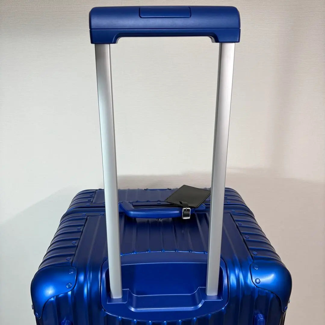 Extremely beautiful and limited color RIMOWA ORIGINAL TRUNK PLUS 105L