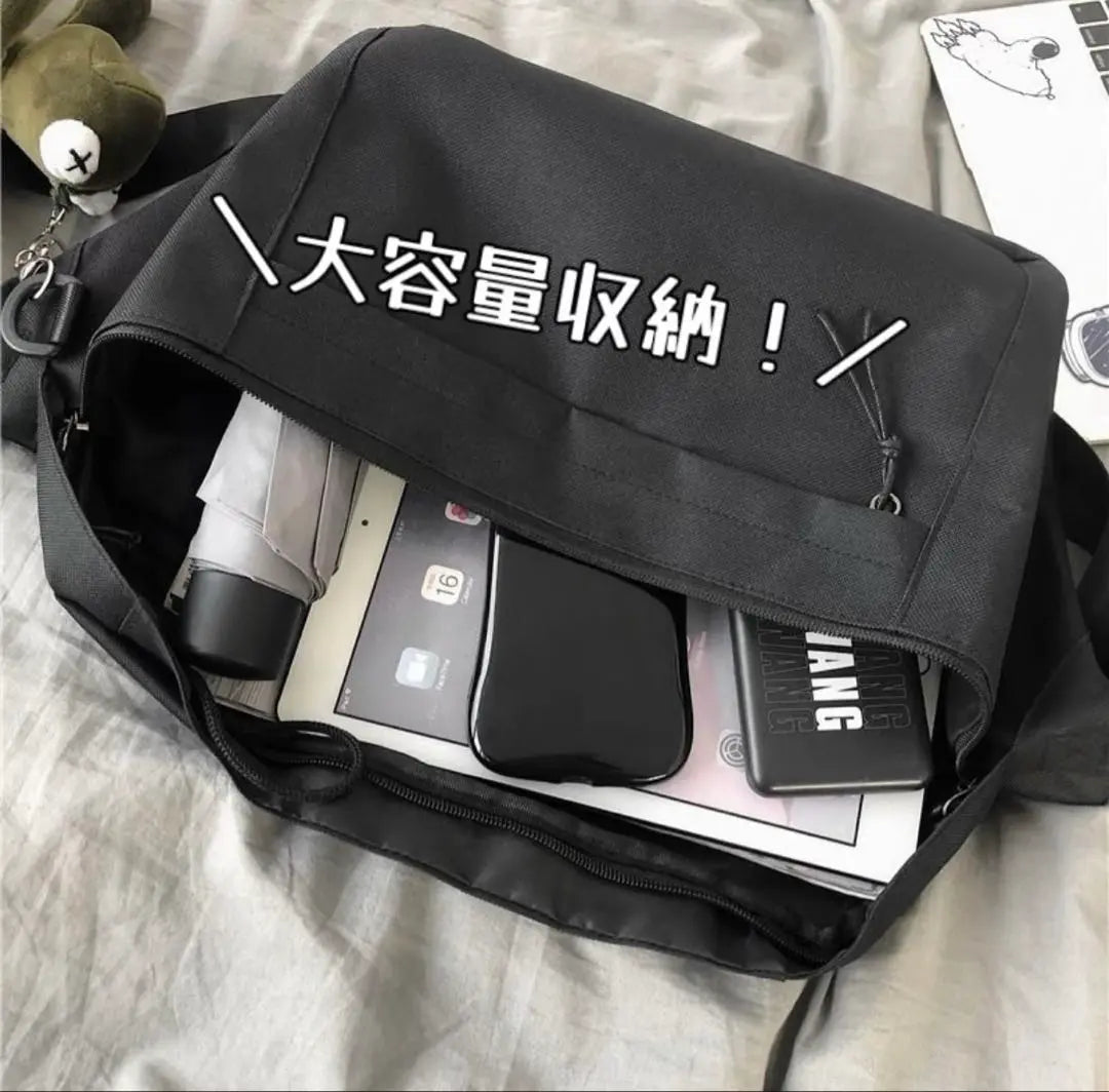 Body bag Shoulder bag Waist bag Unisex Crossbody Large capacity | ボディバッグ ショルダーバッグ ウエストバッグ 男女兼用 斜めがけ 大容量