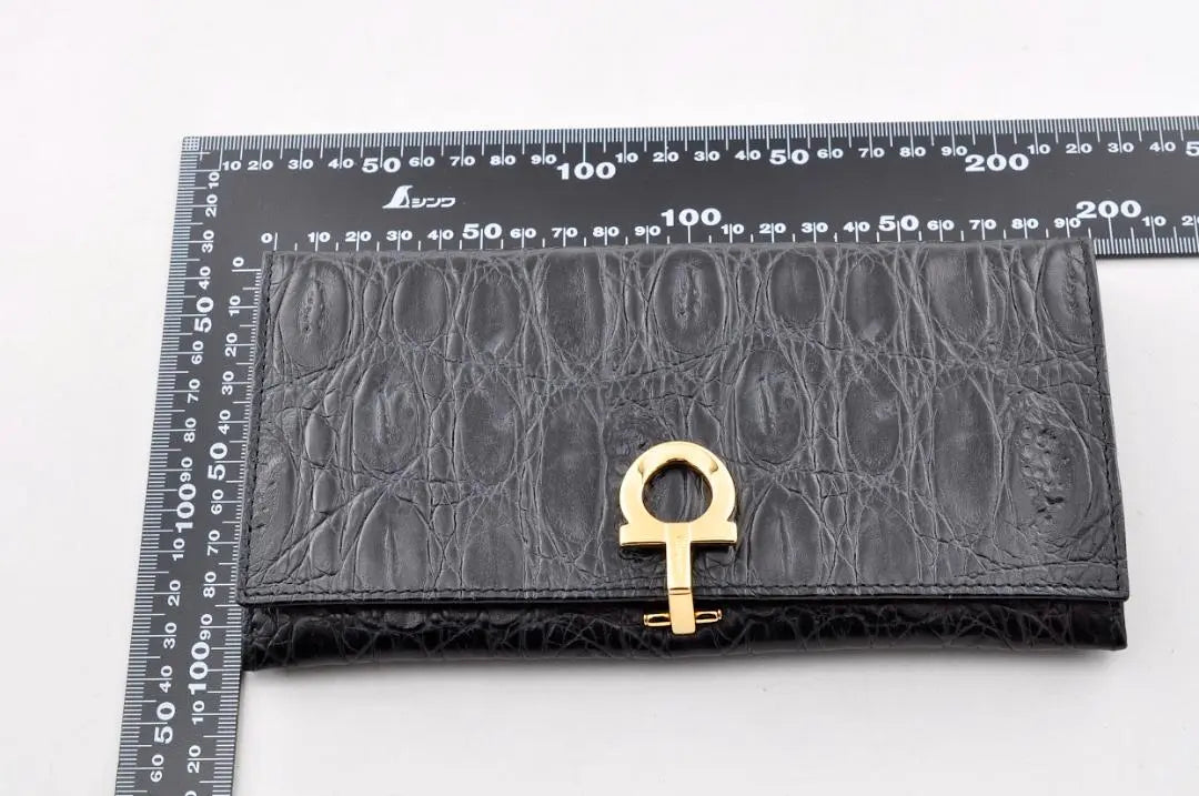 Beautiful condition Ferragamo Gancini Long Wallet Black Boxed