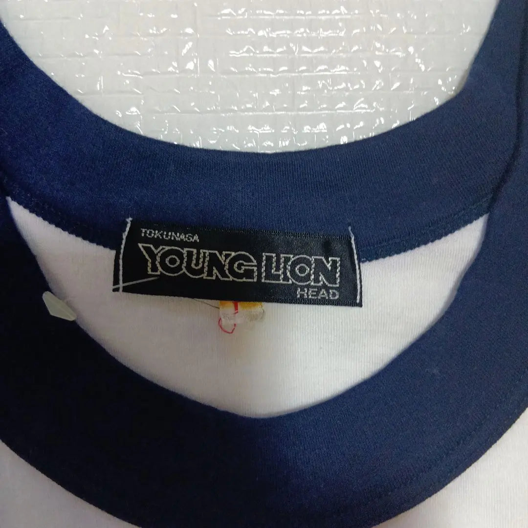 YOUNG LION HEAD Tank Top White/Navy Not Worn Made in Japan