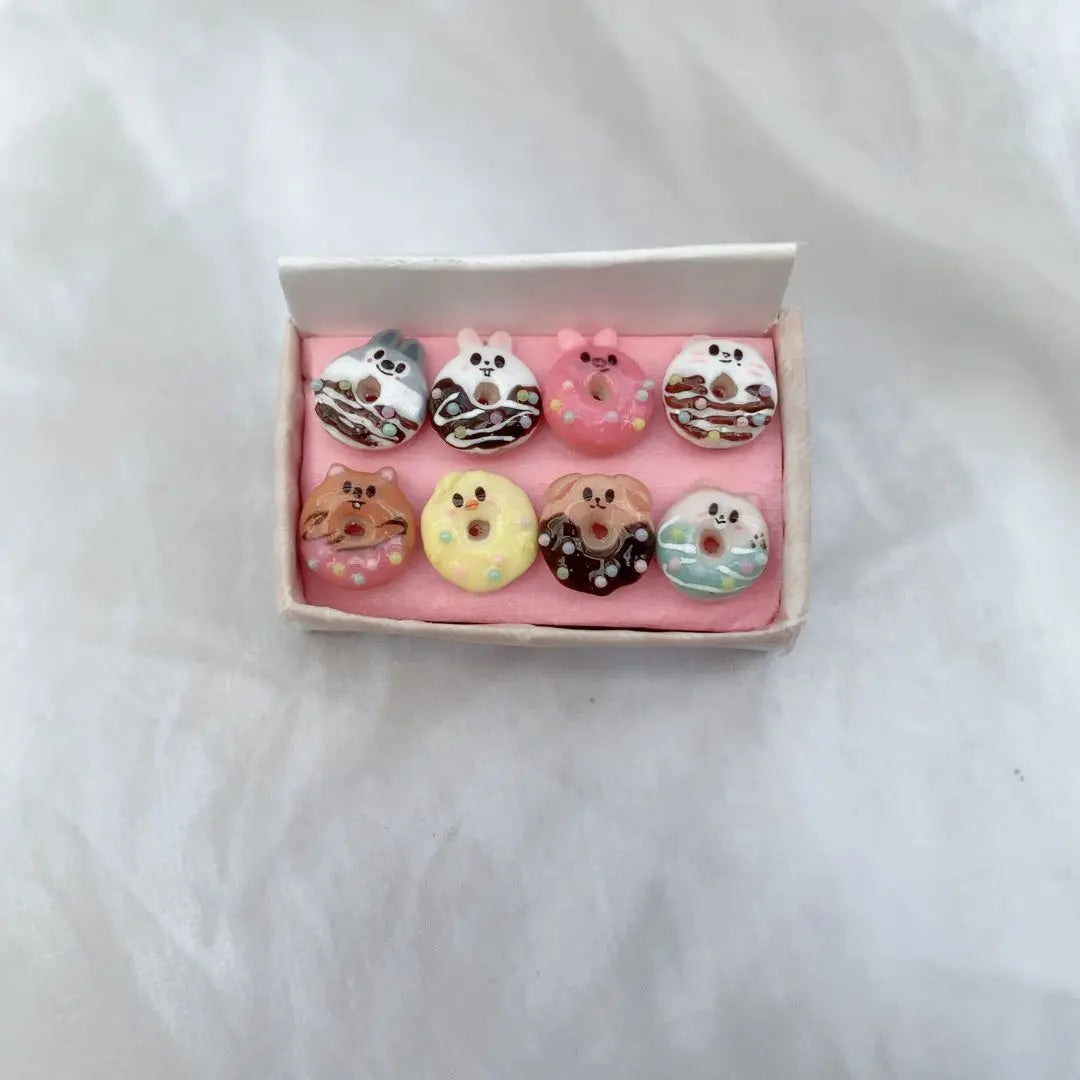 Piezas para uñas con forma de donut SKZOO