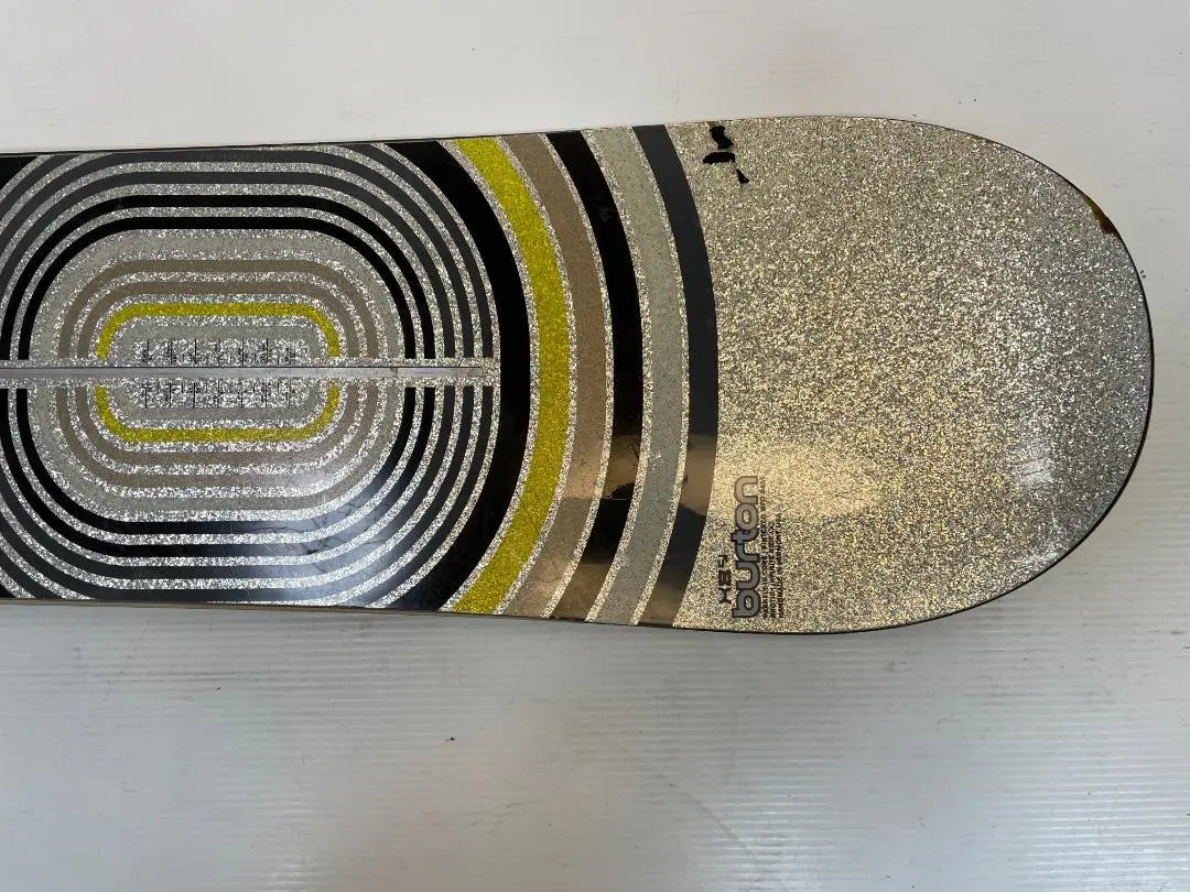 ◆ Snowboard Burton X8 151 CM Snowboard Burton board