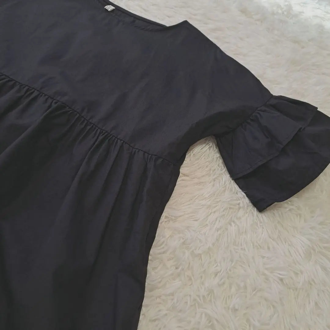 ZOCIYA Sleeve frill short sleeve tunic black loose free size