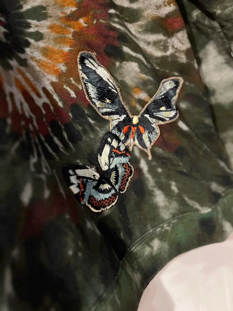 [Try on only] VALENTINO tie-dye embroidered patch chow sweatshirt