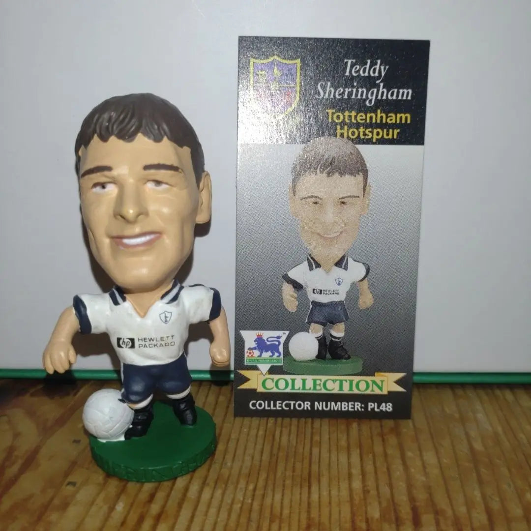 [Rare] Sheringham Tottenham Corinthian Soccer Figure