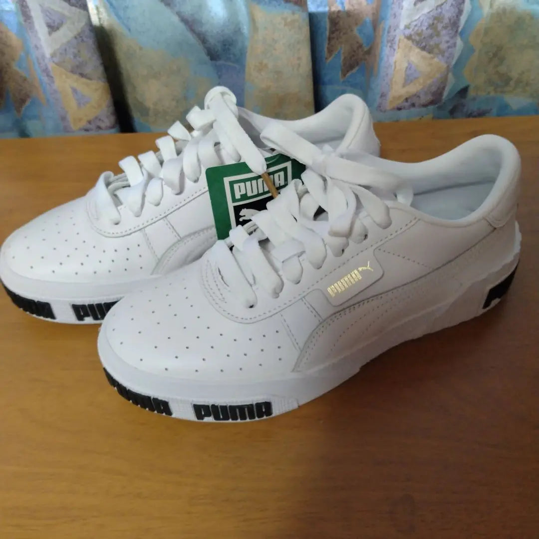 PUMA White Sneakers Thick Sole