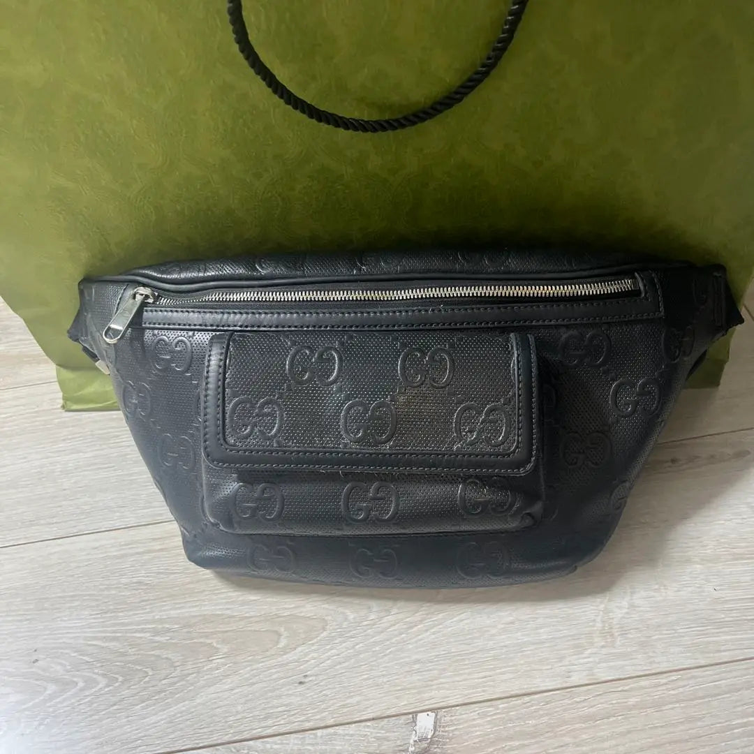 Gucci Body Bag Black Leather Embossed