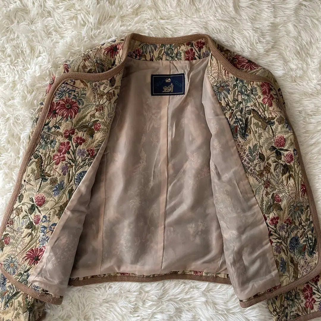 Beautiful goods ☆ Antique goblan weaving flower pattern No color short jacket Made in Japan M | 美品☆アンティーク　ゴブラン織　花柄　ノーカラー　ショートジャケット　日本製　M