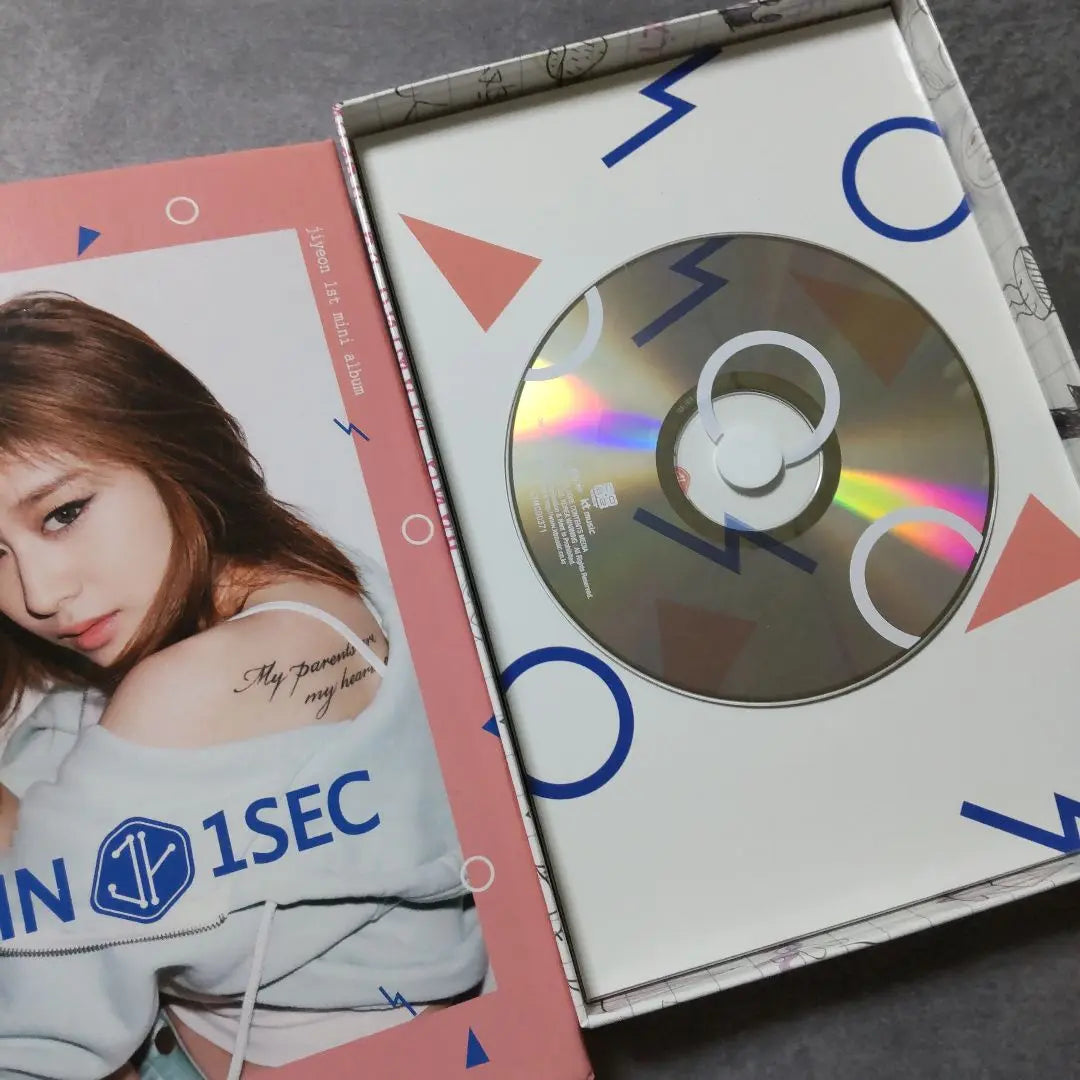 【Huangpan】Jiyeon (T-ARA)『Never Ever: 1°』Producto de gama media