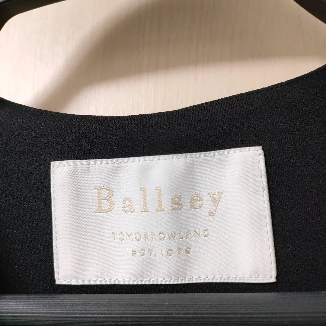 BALLSEY Dry Munzen V neck diamond navy 36 Tomorrowland