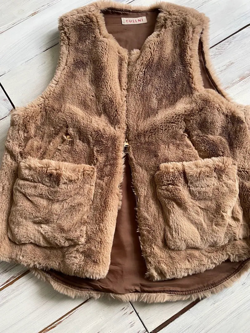 CULLNI Eco Fur Vest