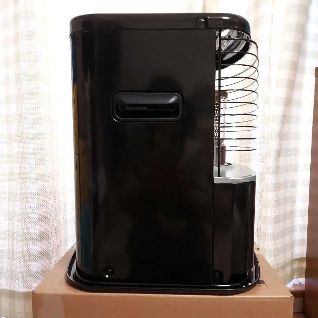 Oil stove naturally ventilated open type | 石油ストーブ自然通気型開放式