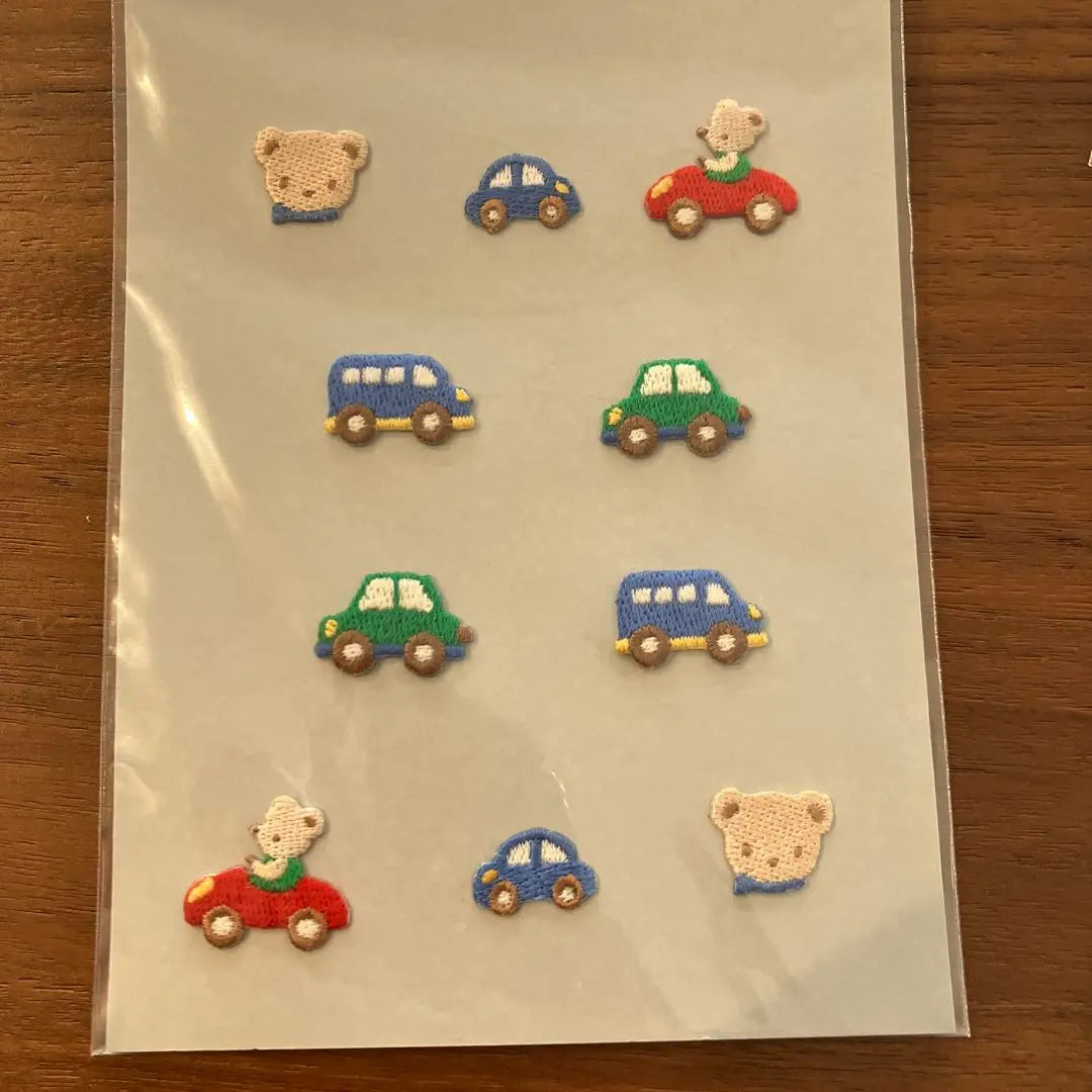 familiar patch set of animals and cars 10 pieces