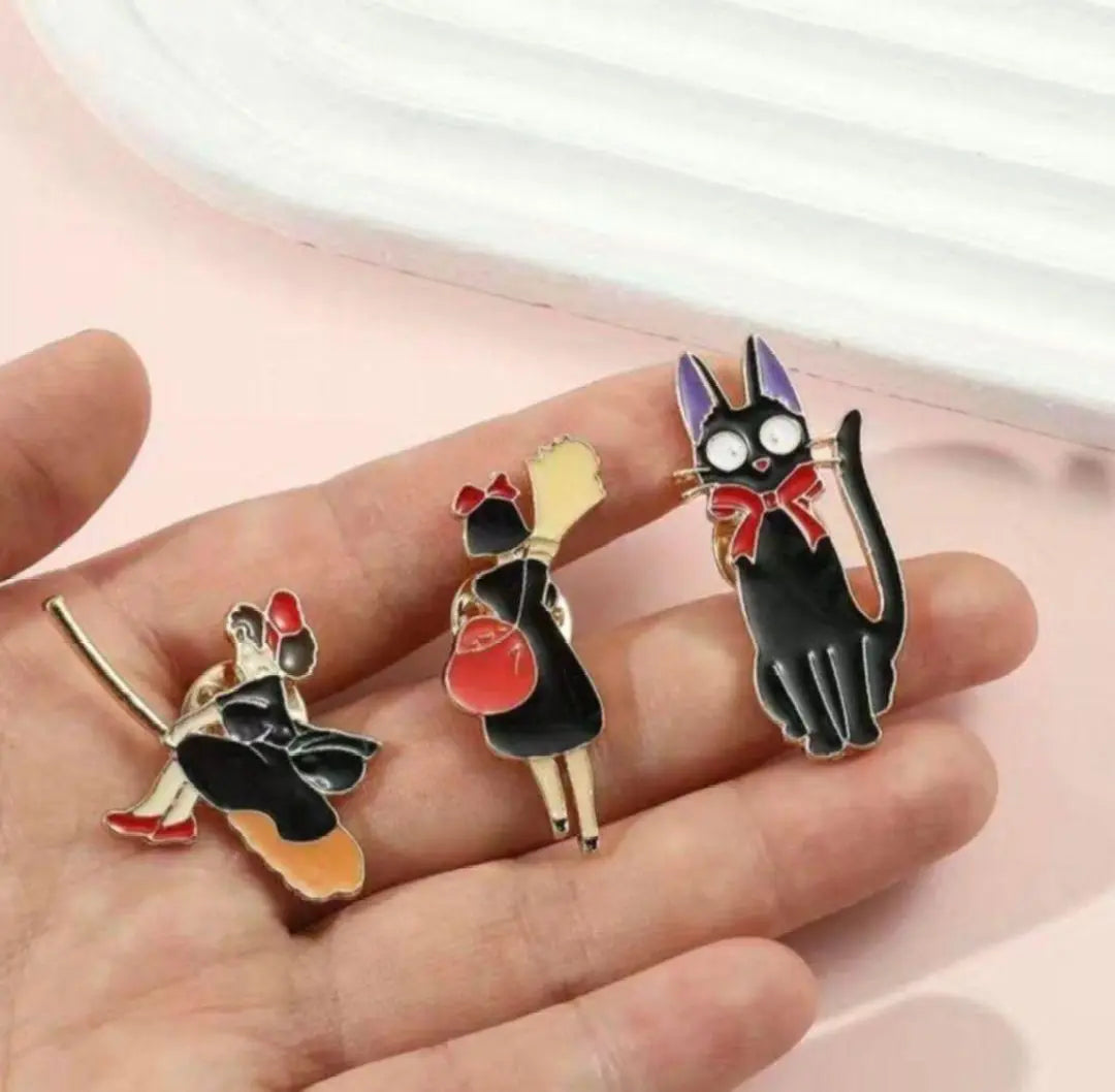 ◆Last item: New Kiki's Delivery Service Pin Badge Set of 3