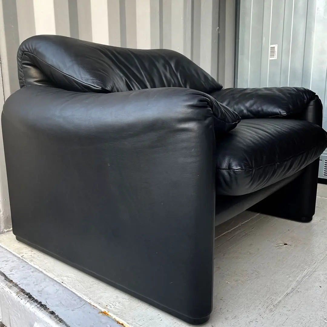 Free installation! Cassina Marulunga Italian Luxury Genuine Leather Black Single Sofa ✨ | 取付無料！カッシーナ マラルンガ イタリア製高級本革ブラックシングルソファ✨