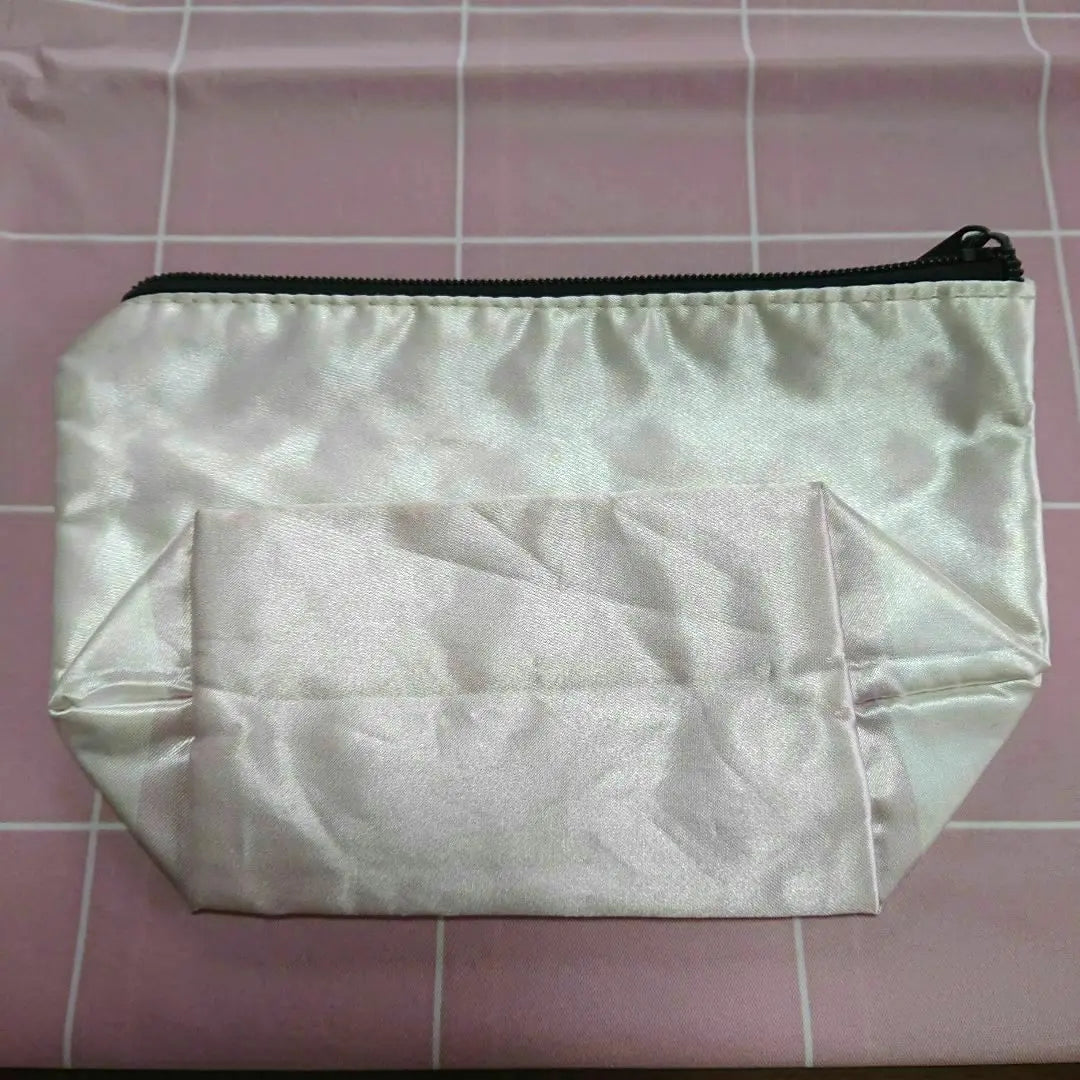 ☆ Unused ☆ Hamonzuko Illustration Pouch Thanks Mart Collaboration