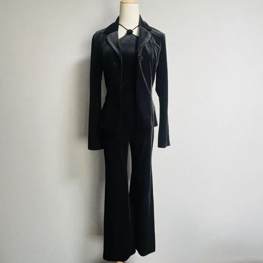 Good condition DRACAENA backless pants suit black velour black set