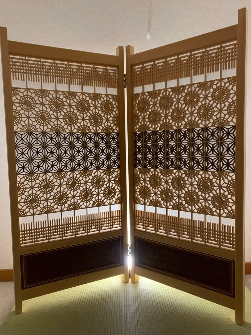 Kumiko, Kumiko crafts, screen, freshly attached partition