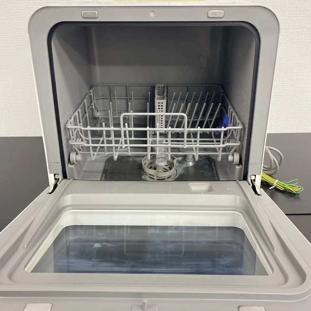 Shipping included * Iris Ohyama Dishwasher Dishwasher, made in 2021 *1217-1