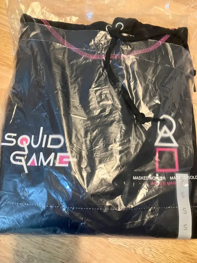 Nueva sudadera con capucha de GU Squid Game talla S