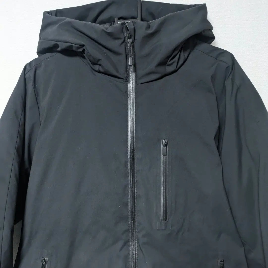 Parka de plumón híbrida UNIQLO para mujer de UNIQLO