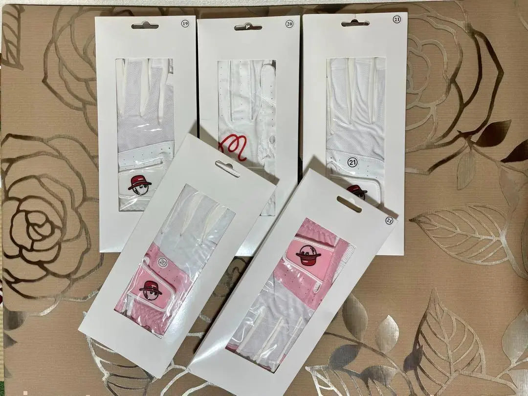 Brand new! Malbon Golf Gloves 19★Women's Two-Hand Nail Compatible★Pink