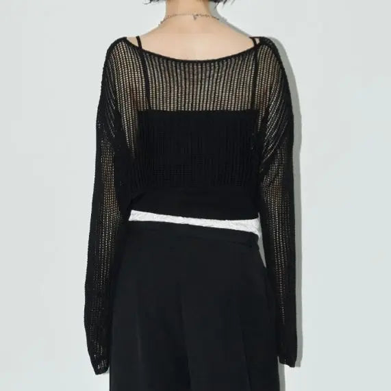 New tag included MOCOA'S layered mesh knit top with camisole