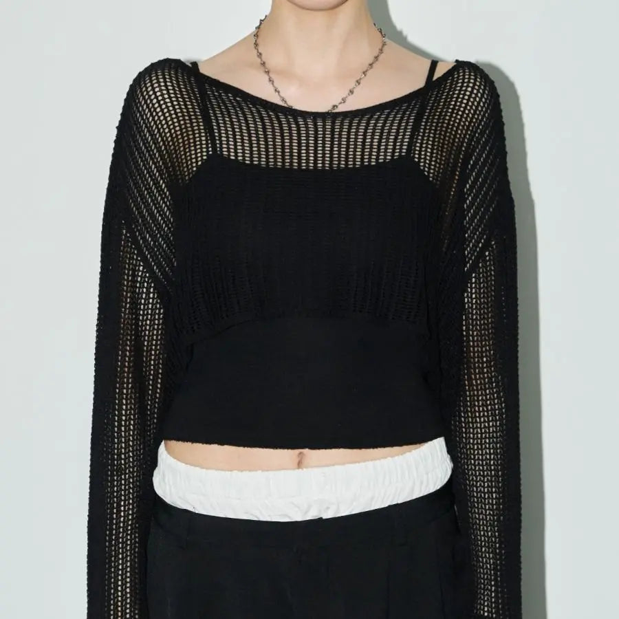 New tag included MOCOA'S layered mesh knit top with camisole