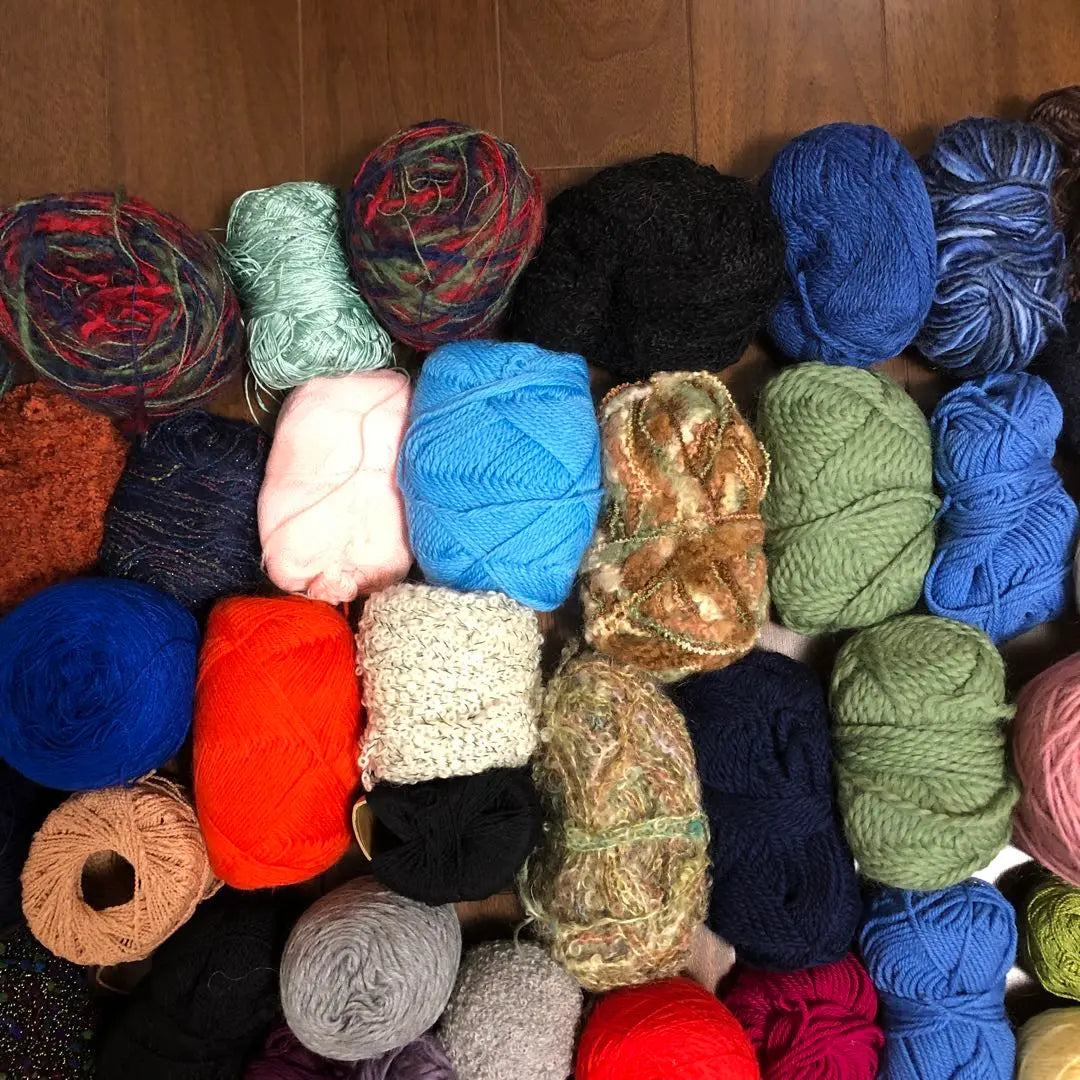 Yarn, bulk sale, approx. 2.2kg