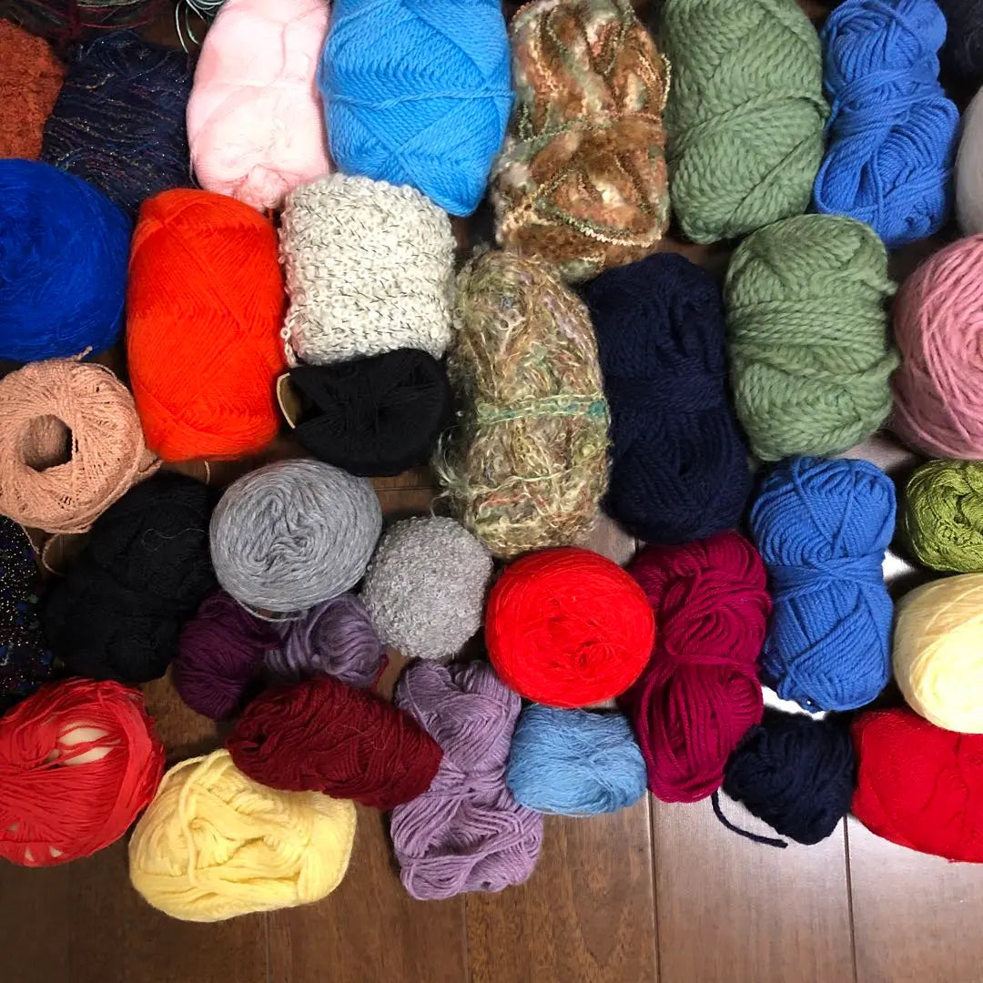 Yarn, bulk sale, approx. 2.2kg