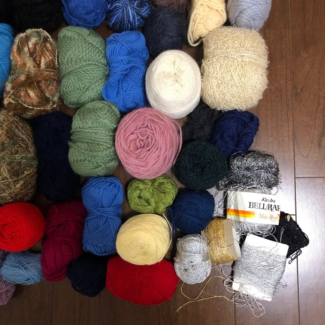 Yarn, bulk sale, approx. 2.2kg