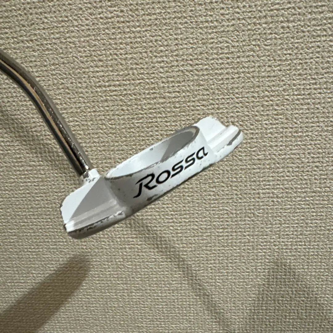 Rossa putter blue grip