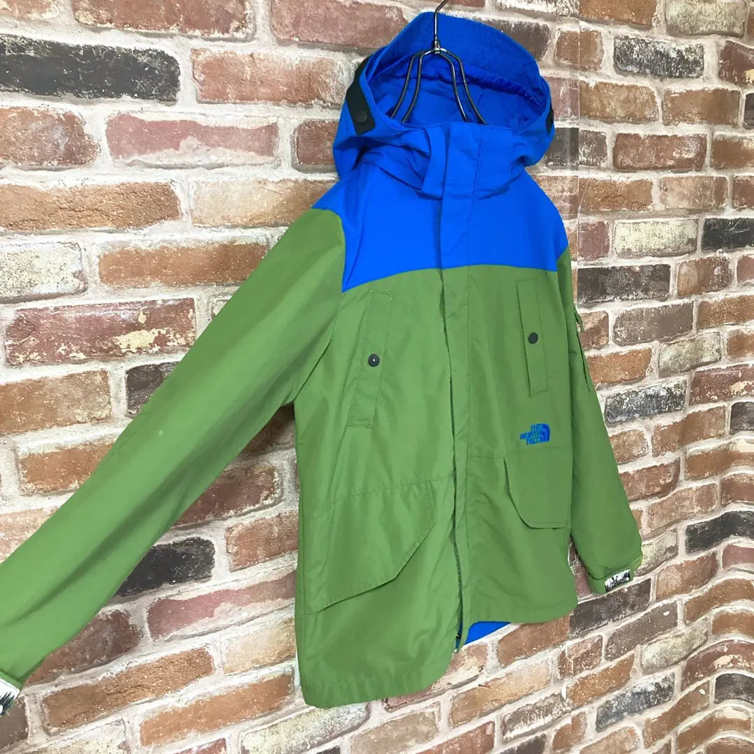 《Kids Size》The North Face Mountain Parka Green Blue 140