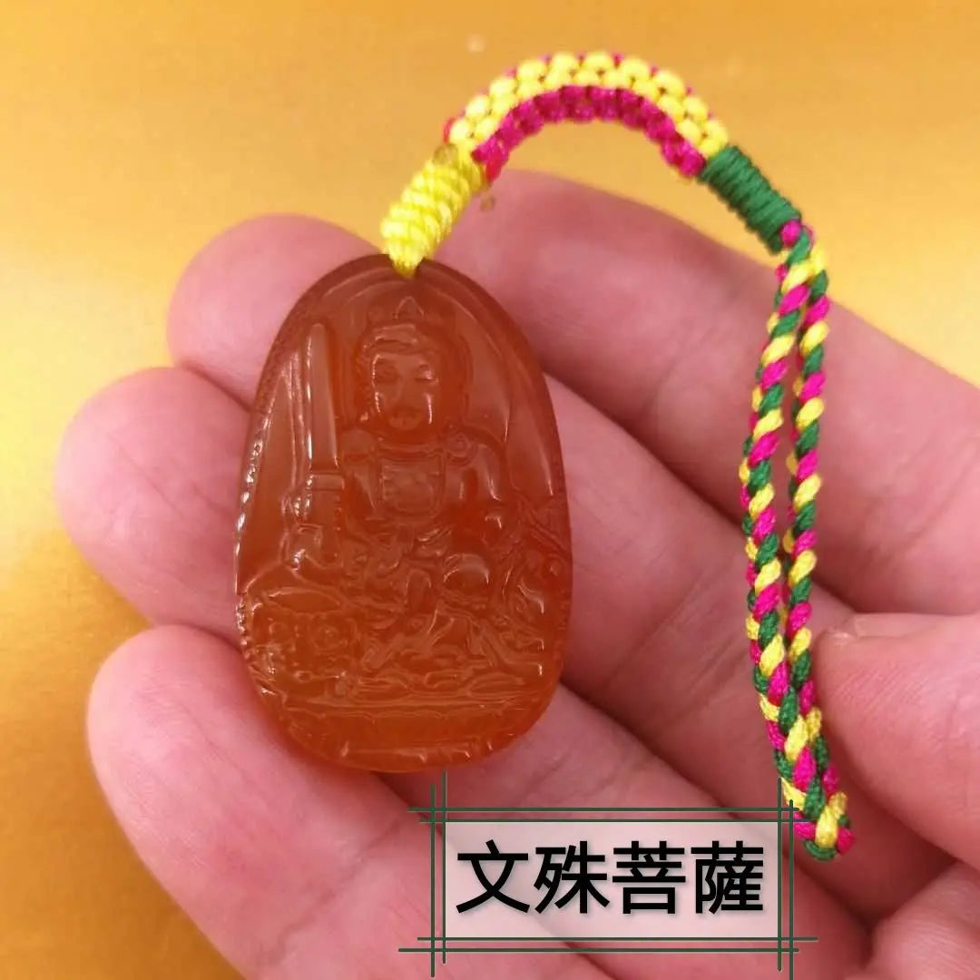 Good luck three-color hand knitting string red agate, Manjusri Bodhisattva, the age of the rabbit, with the main deity (subscription number: AE49)