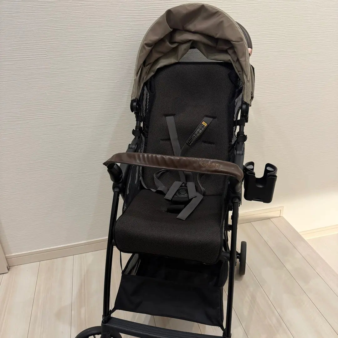 [Good condition] Combi Aquavi Plus AO Stroller Type B 2023 Model