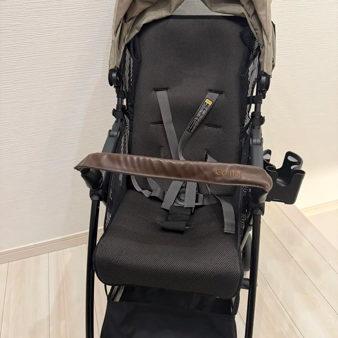 [Good condition] Combi Aquavi Plus AO Stroller Type B 2023 Model