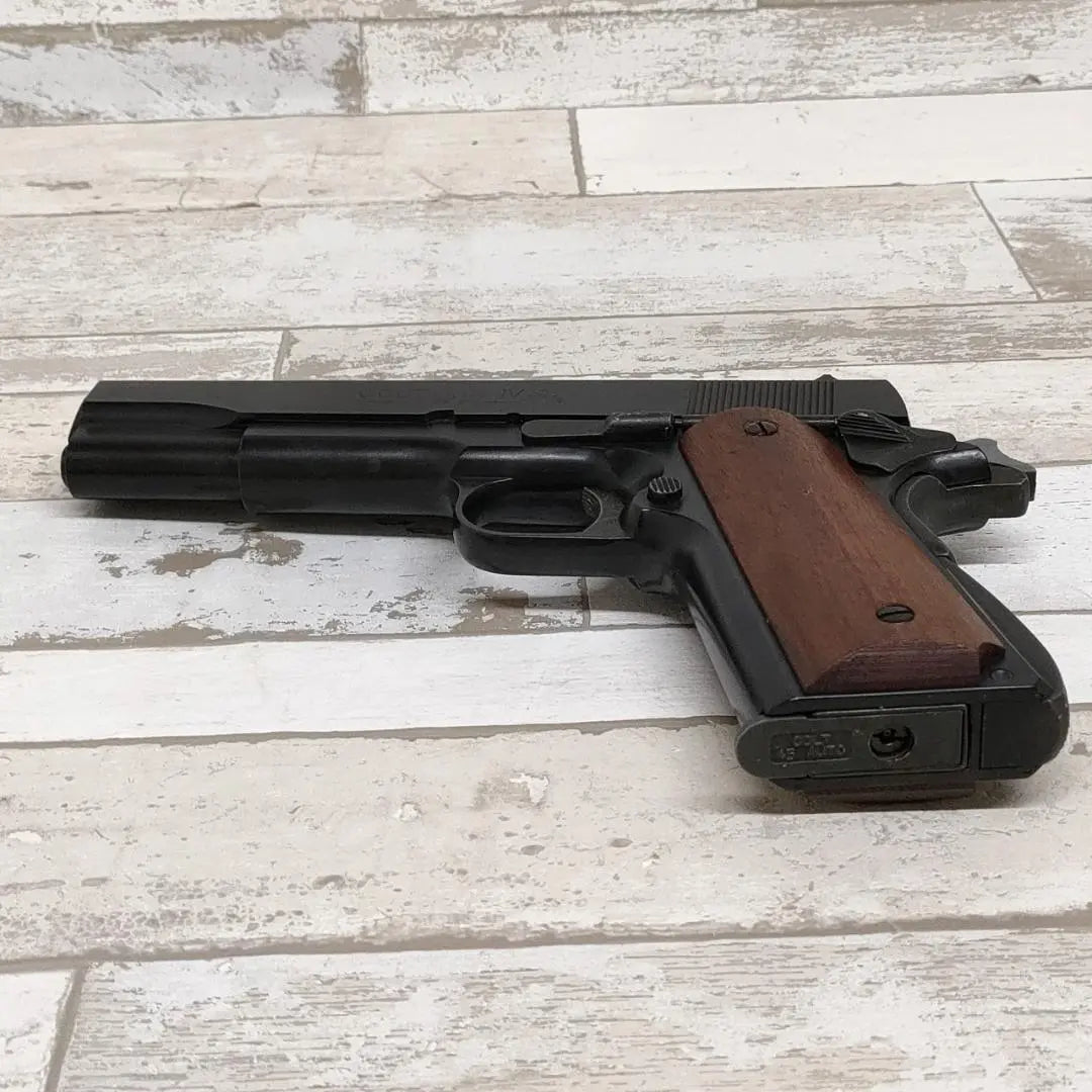 Pistola de gas Western Arms Colt Government 80 Mark IV con empuñadura de madera