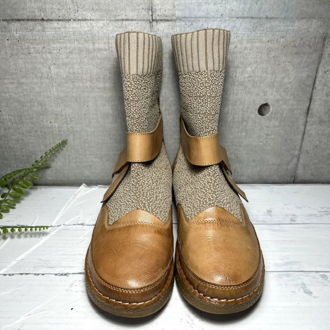 Good condition [Hina Green Label] Socks boots (23.5) Cross leather belt knit