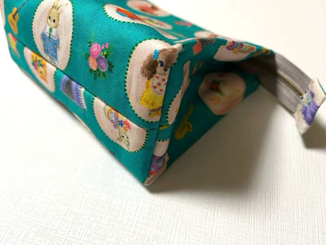 22 fabric Yukiemon♡Tent-shaped pouch Bonbon Journey Turquoise