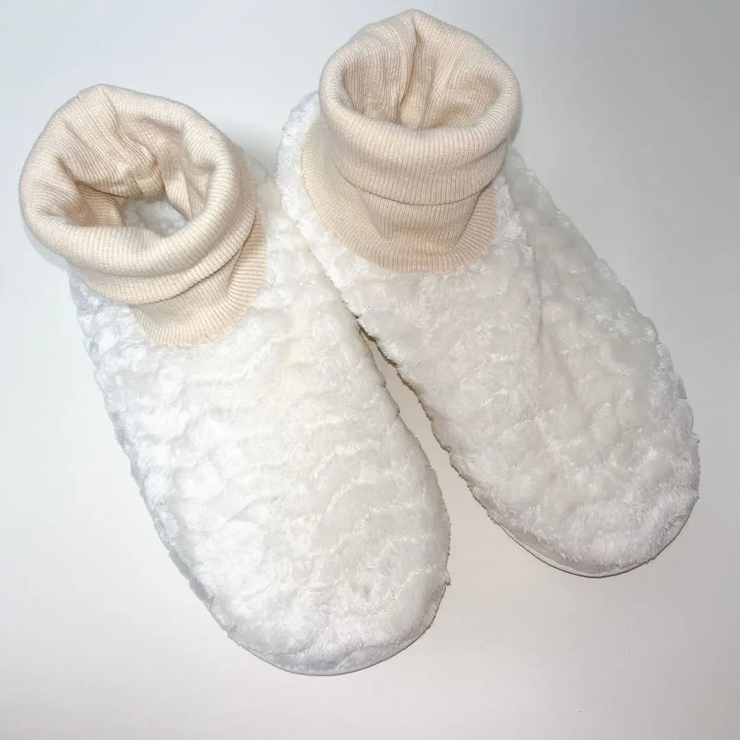 White Fluffy Slippers Warm House Shoes Indoor Outdoor Non-Slip Winter