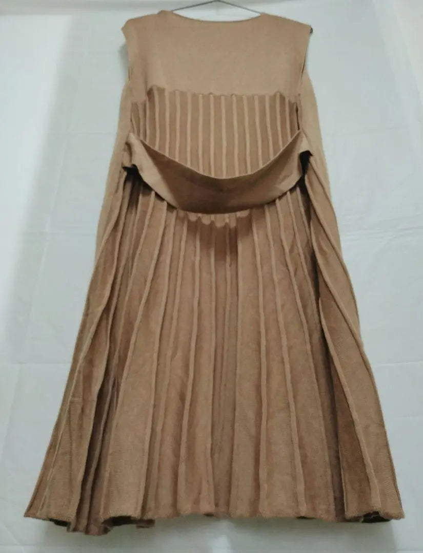 Hermosos productos [Bell Maison] Jersey de punto Gille Best Sleeve Pleats M